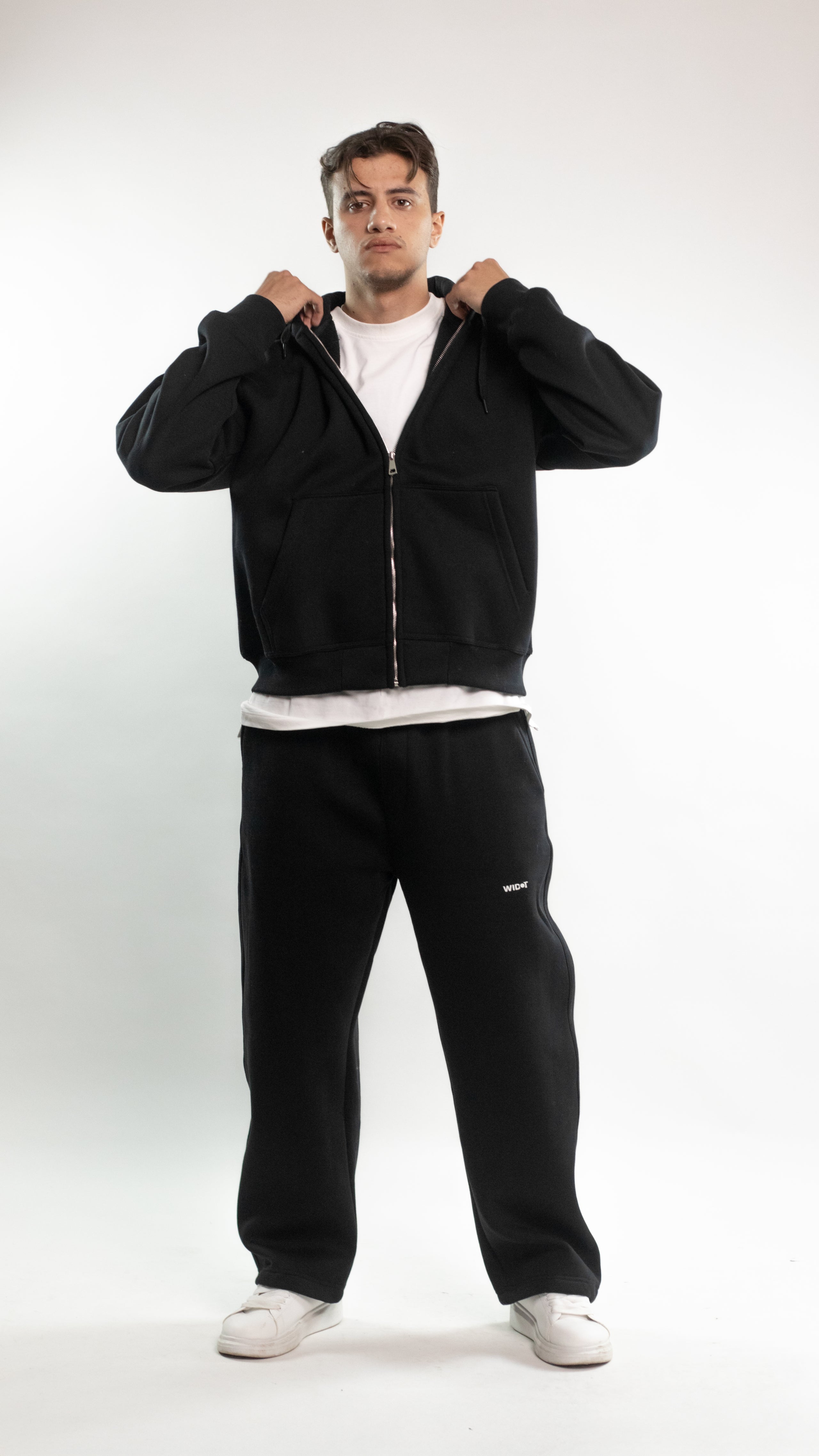 Black Set